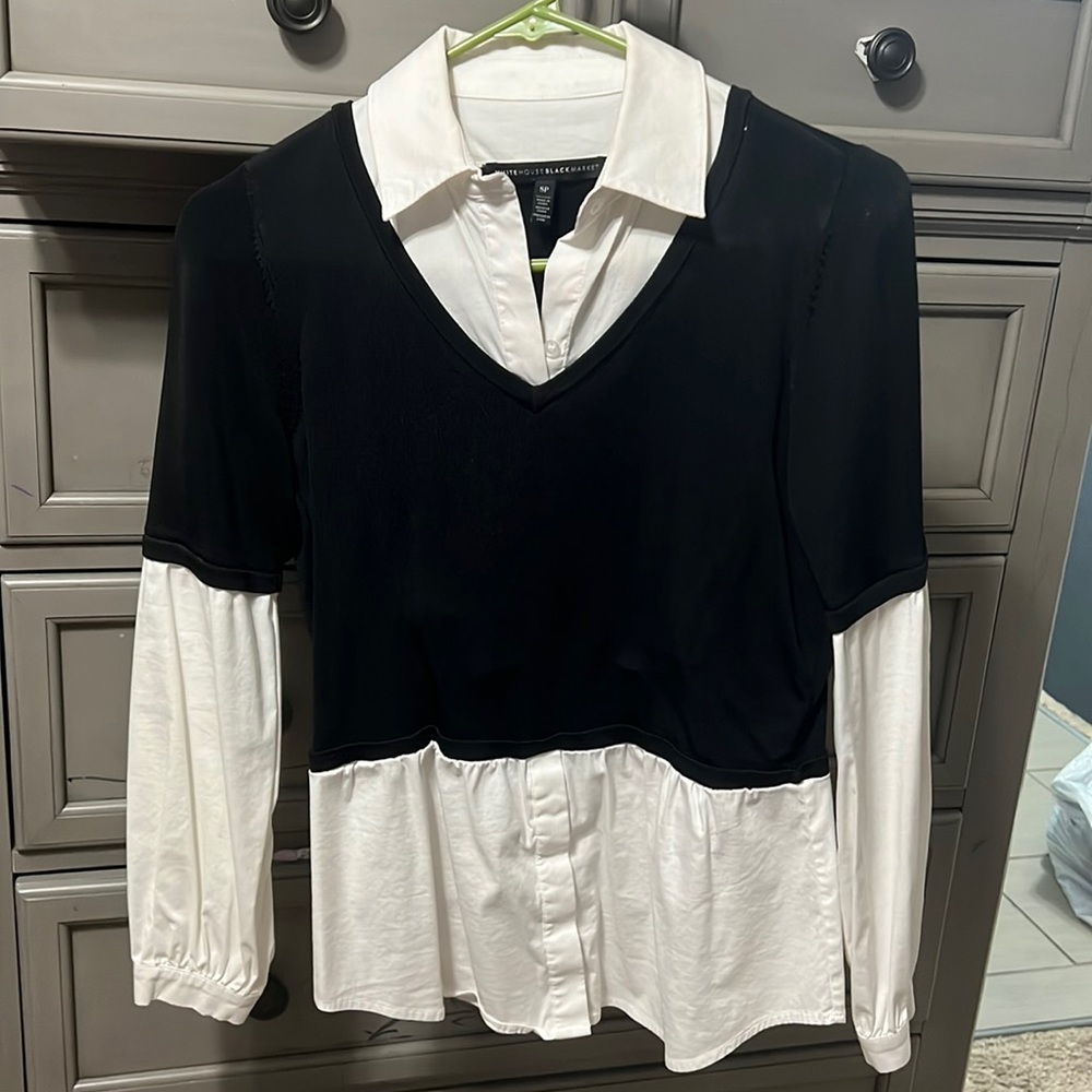 White House Black Market Top
